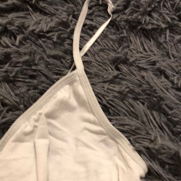 White cami - Picture 4 of 4